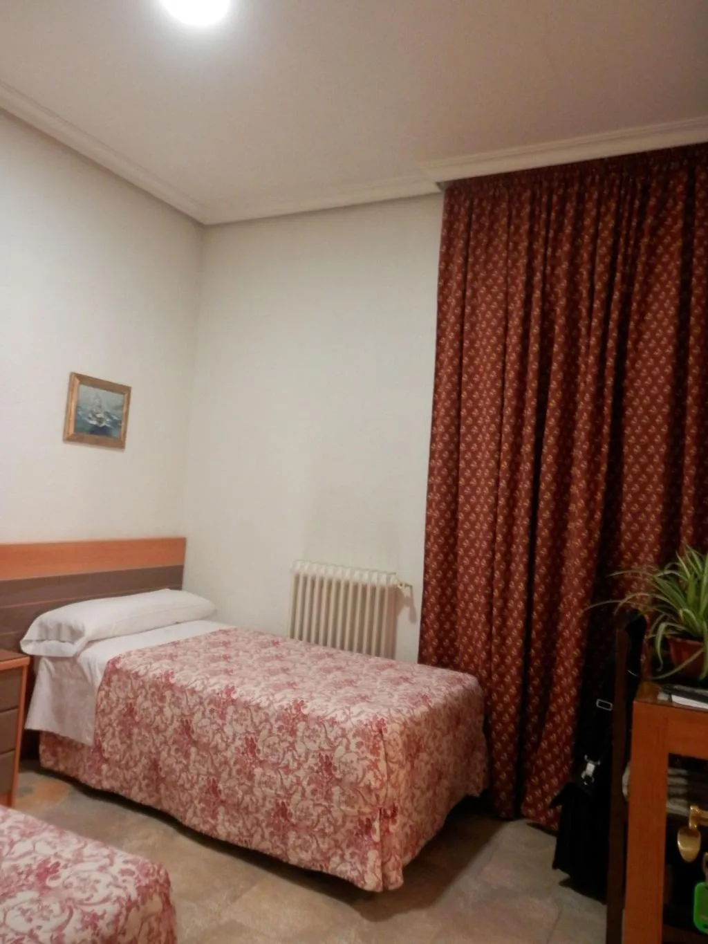 Room, Hostal Del Pez Azul, Madrid