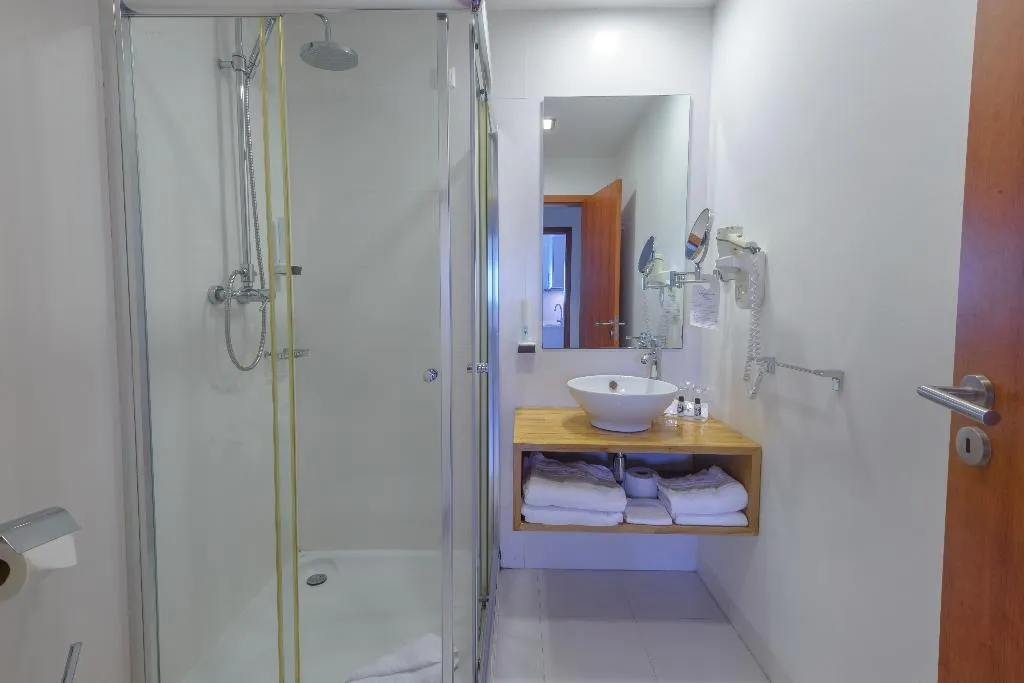 STUDIO STANDARD Room, Amazonia Estoril Hotel, Lisbon