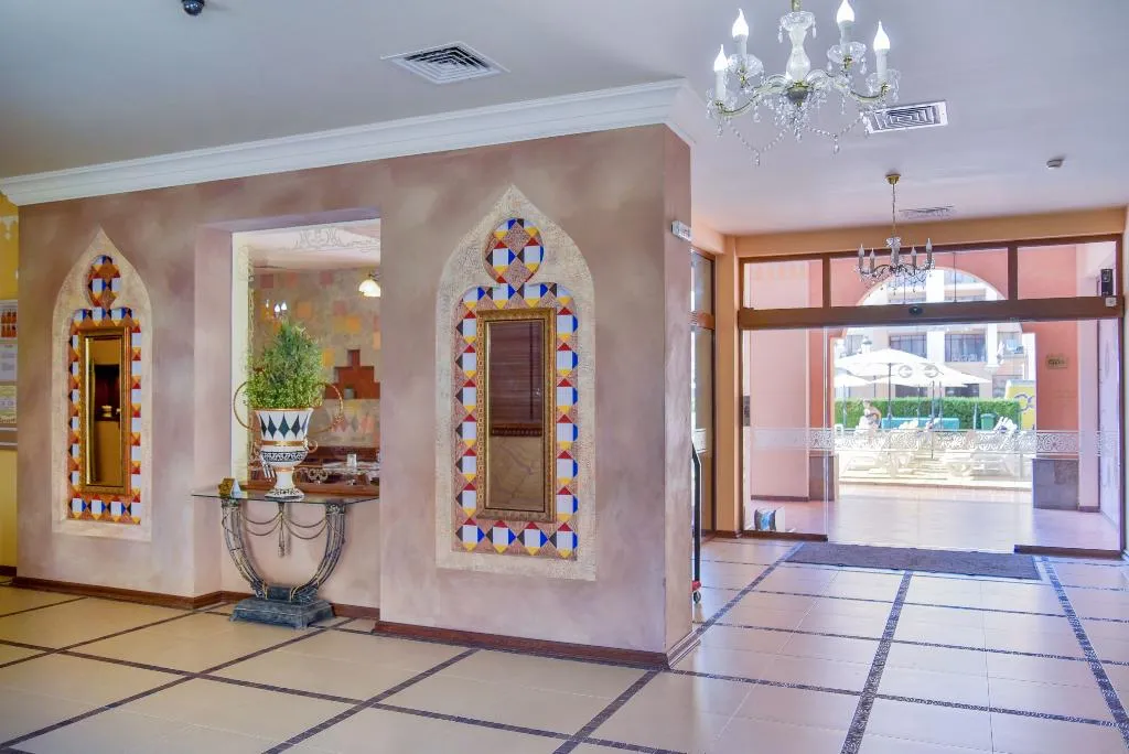 Lobby, Palazzo, Bourgas