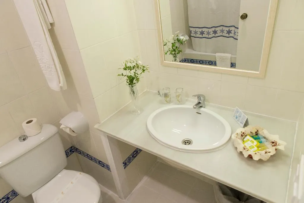 Double or Twin STANDARD Room, Zuhayra, Costa Del Sol