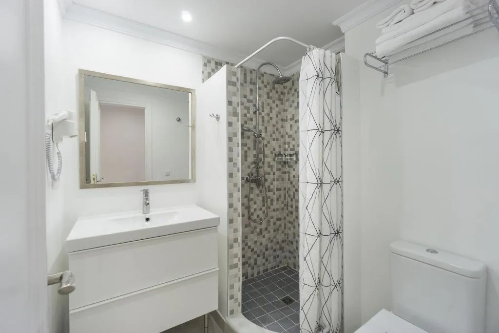 Room, Miraflores Beach & Country Club, Costa Del Sol