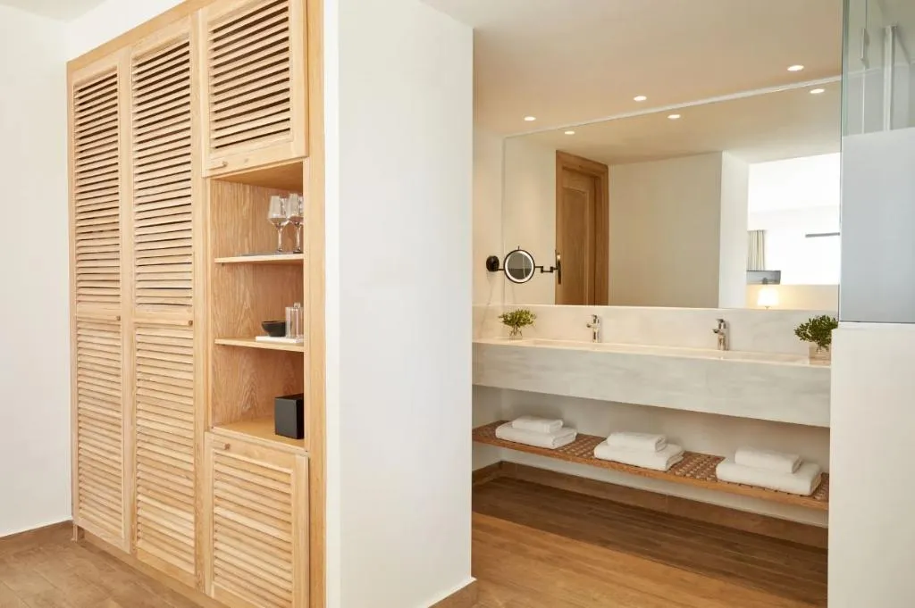 DOUBLE DELUXE Room, Elivi Skiathos, Skiathos