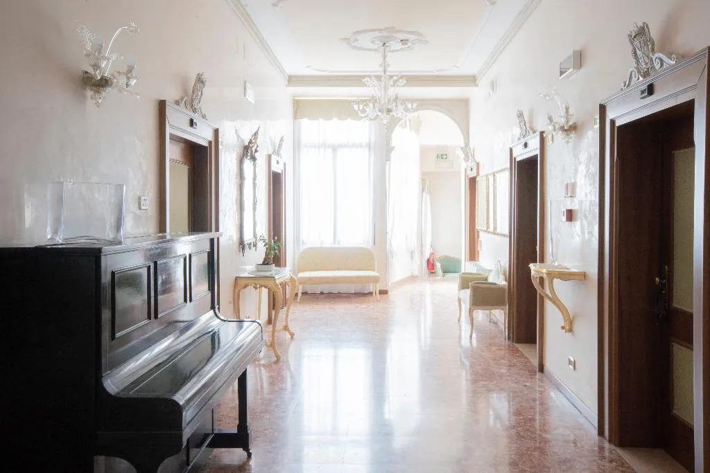 Room, Ateneo, Venice