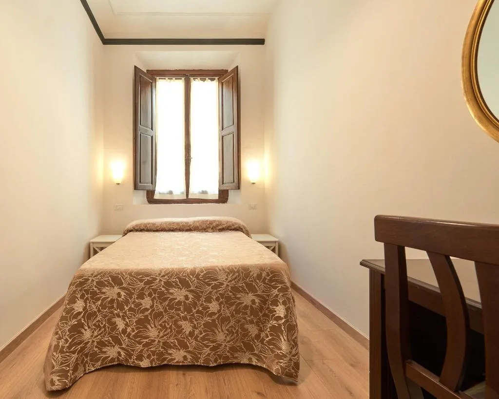 Room, Residenza Martin, Florence