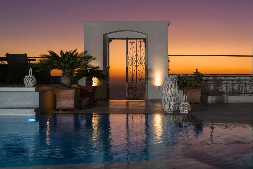 Sports and Entertainment, Anteliz Hotel And Suites, Santorini