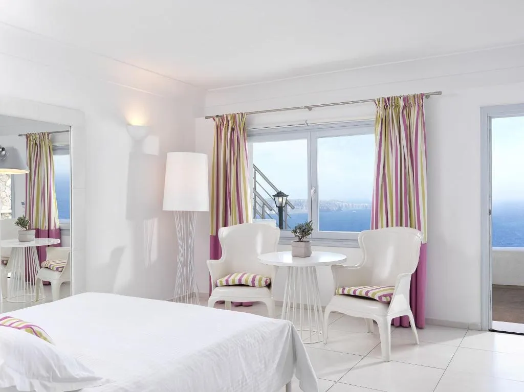 Room, Lilium Hotel, Santorini