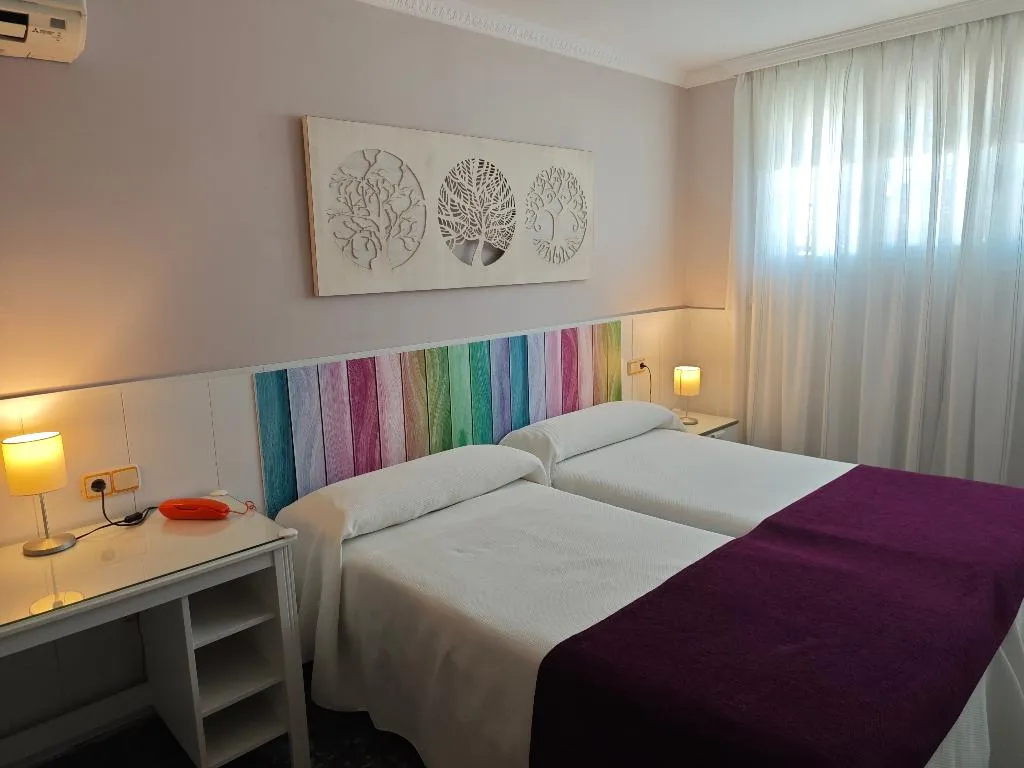 Double or Twin ECONOMY Room, Hotel Miraya, Costa Del Sol