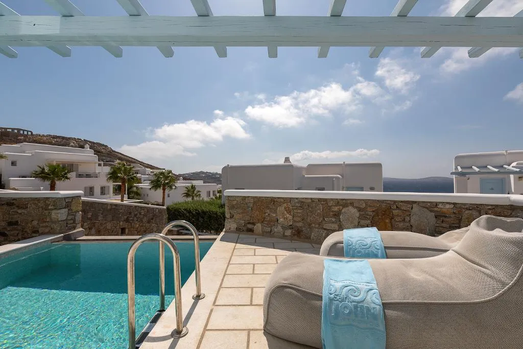 JUNIOR SUITE WITH PRIVATE POOL Room, Saint John Hotel Villas & Spa, Mykonos