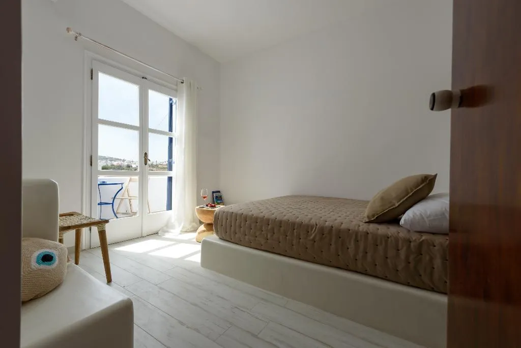 DOUBLE CAPACITY 2 Room, Aegeeis Santorini, Santorini