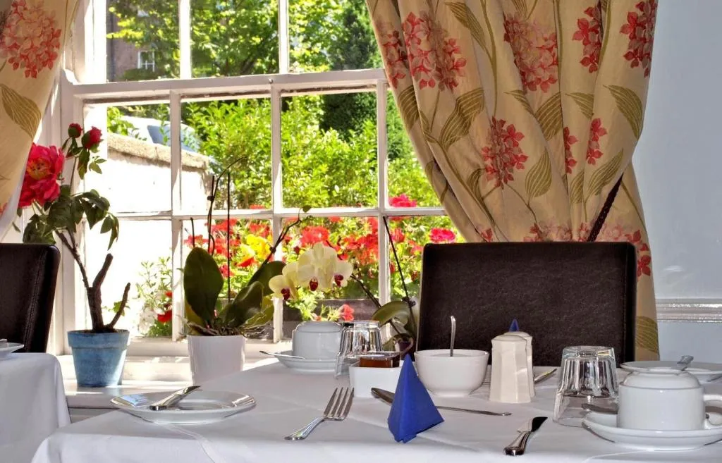 Restaurant, Waterloo Lodge, Dublin