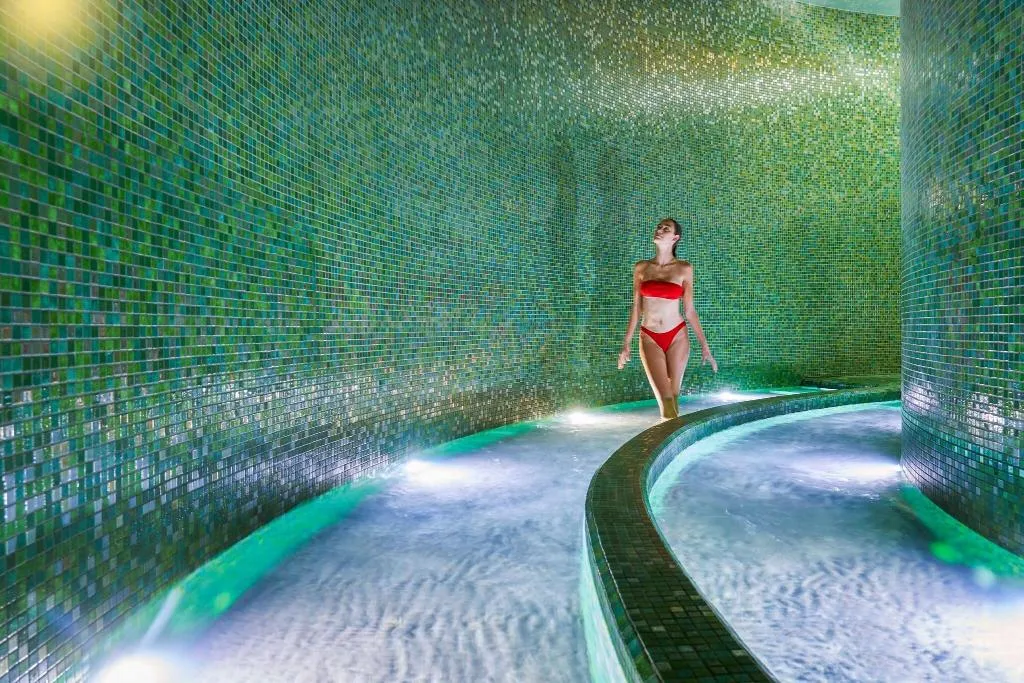 Sports and Entertainment, Savoy Palace The Leading Hotels of the World, Madeira