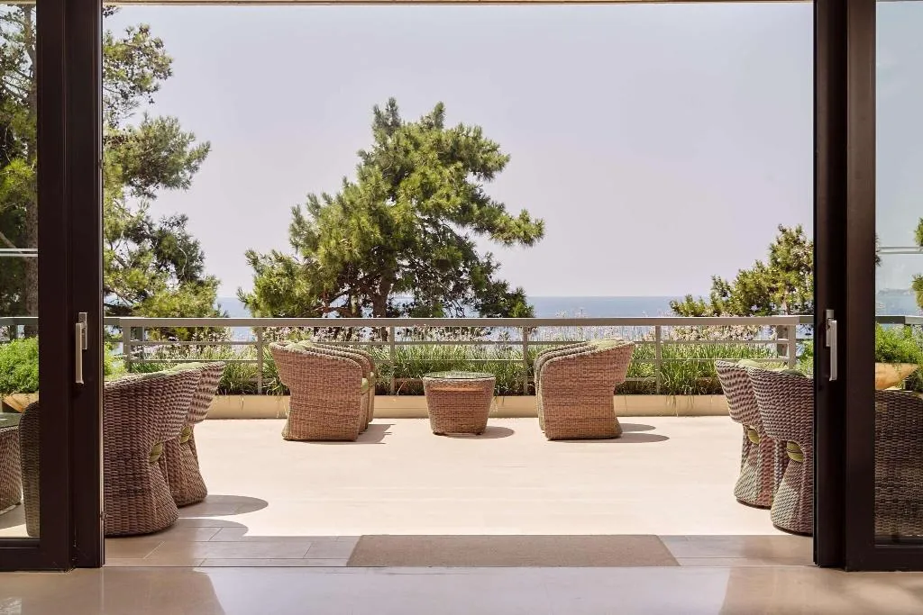 Terrace, White Rocks Hotel Kefalonia, Kefallinia