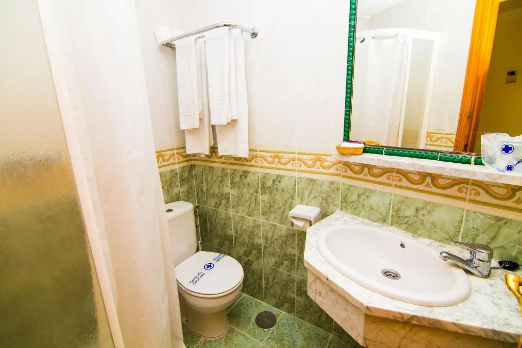 Room, Hostal Los Corchos, Costa Del Sol