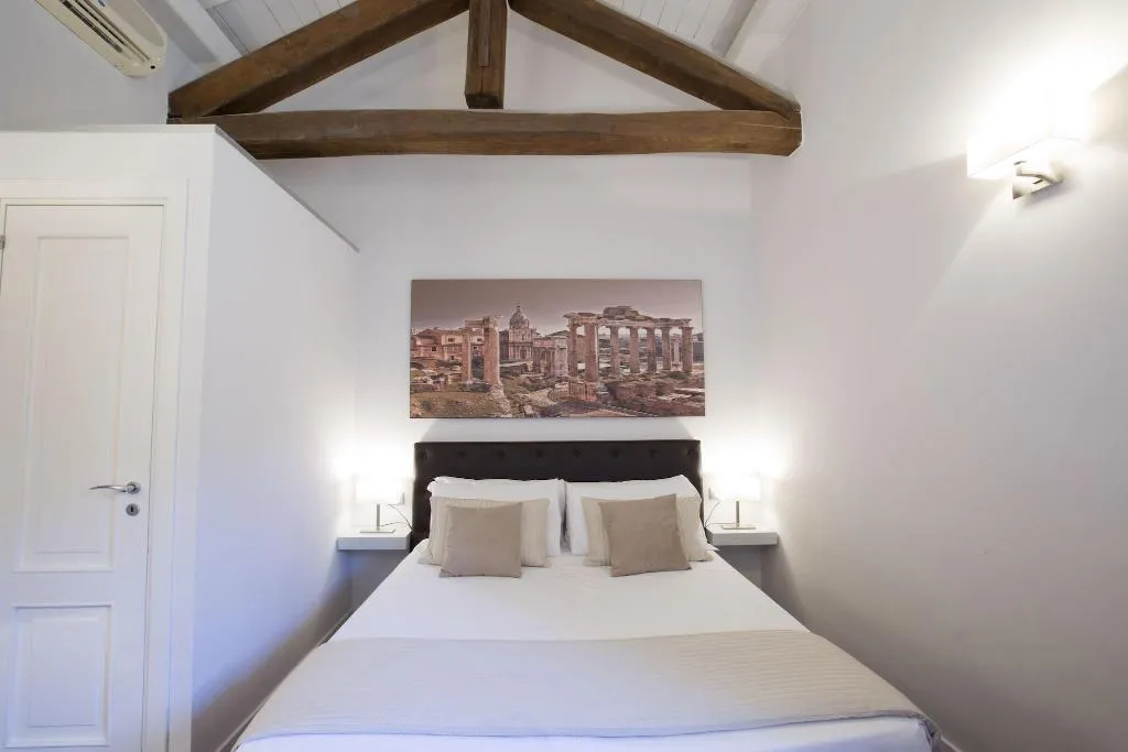 Double or Twin WITH DOUBLE BED Room, Relais Arco Della Pace, Rome