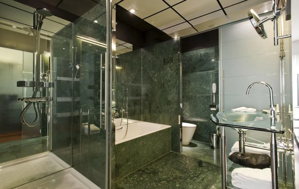 Room, Hilton Madrid Airport, Madrid
