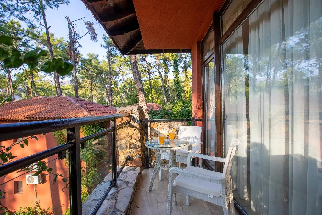 SUITE SUPERIOR CAPACITY 4 Room, Marmaris Bay Resort Adult Only 16+, Dalaman