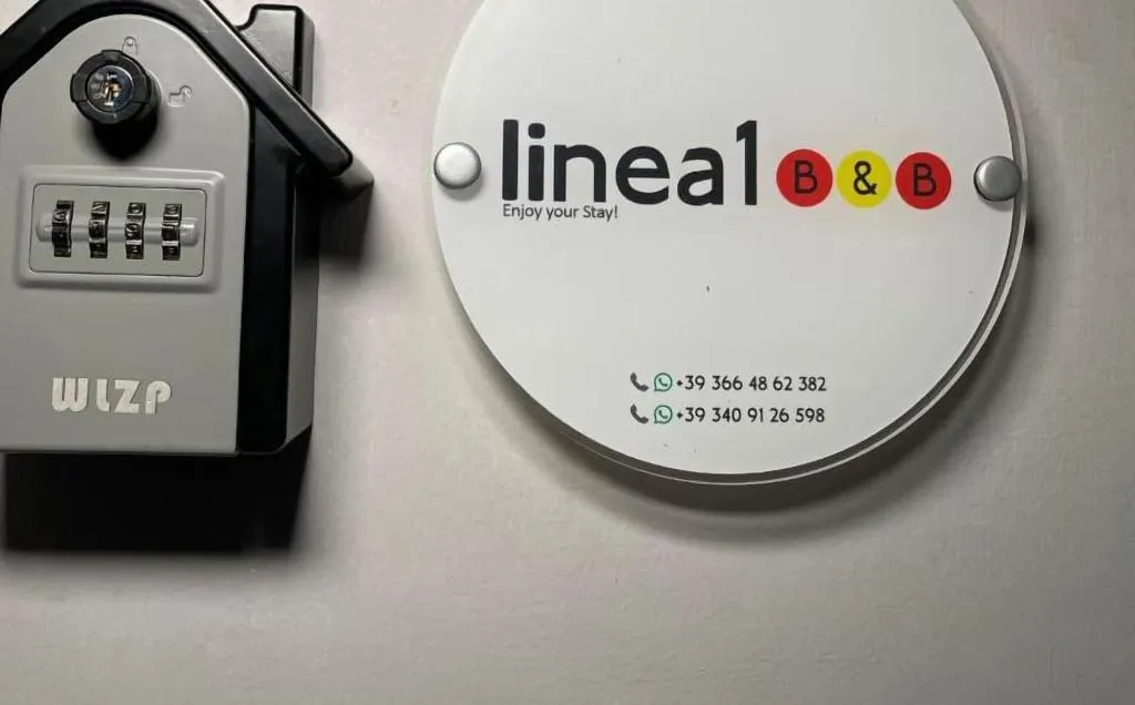 Lobby, Linea1 B&B, Naples