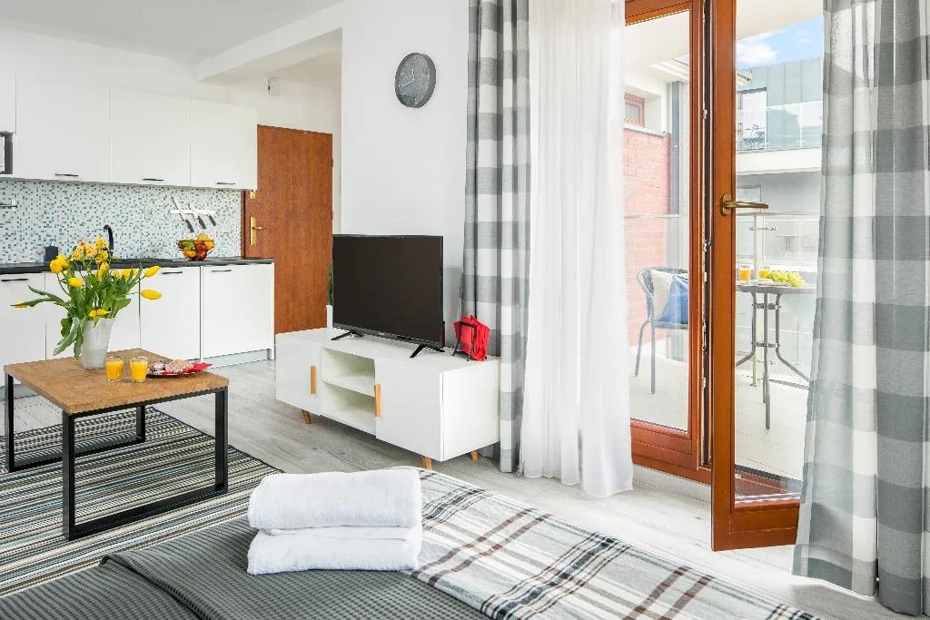 STUDIO STANDARD Room, Green Garden Residence, Krakow