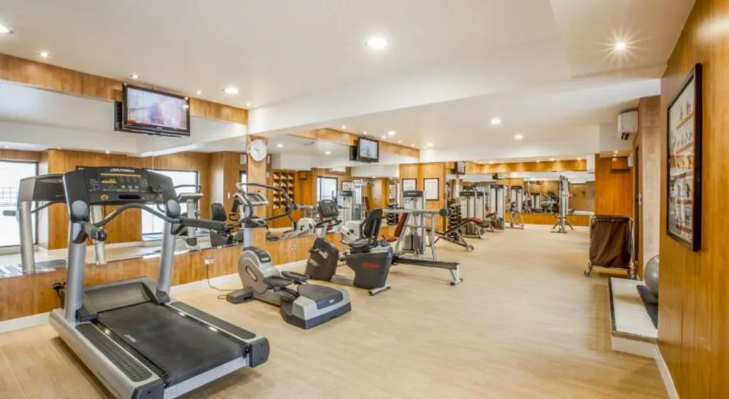 Sports and Entertainment, Golden Sands Hotel Apartments, Dubai