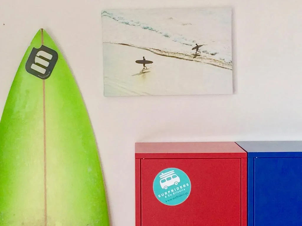 Bed in dormitory CAPACITY 6 WITH SHARED BATHROOM Room, Surf Riders & CO Ericeira Surf Camp Moinhos, Lisbon