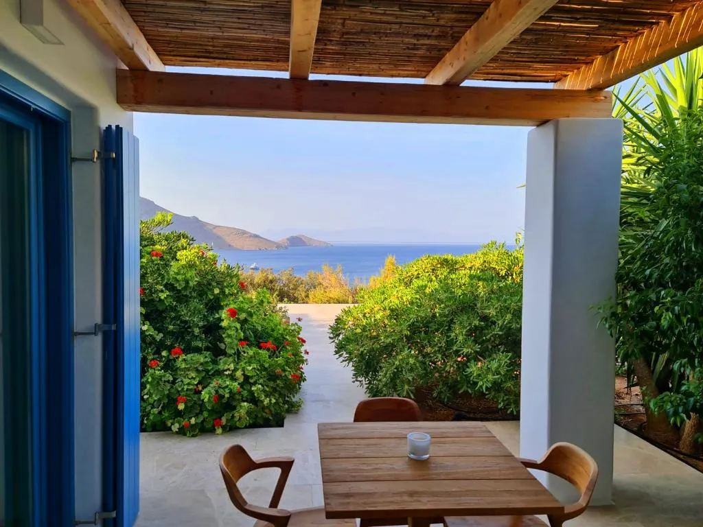 APARTMENT SUPERIOR WITH AIR CONDITIONING Room, Tilos Villa, Rhodes