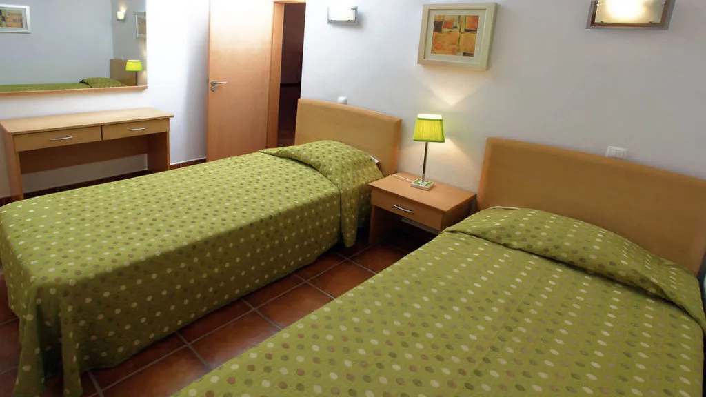 APARTMENT CAPACITY 4 ONE BEDROOM Room, VitaSol Park, Algarve