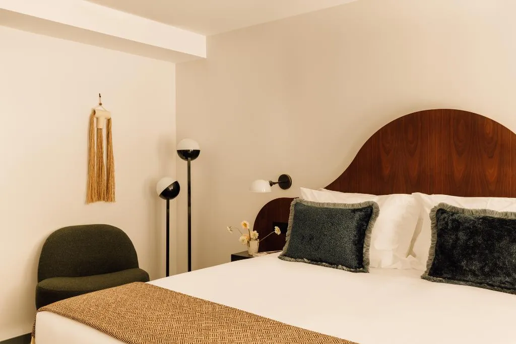 SUITE THREE BEDROOMS THREE BATHROOMS Room, The Rebello Hotel & Spa, Porto