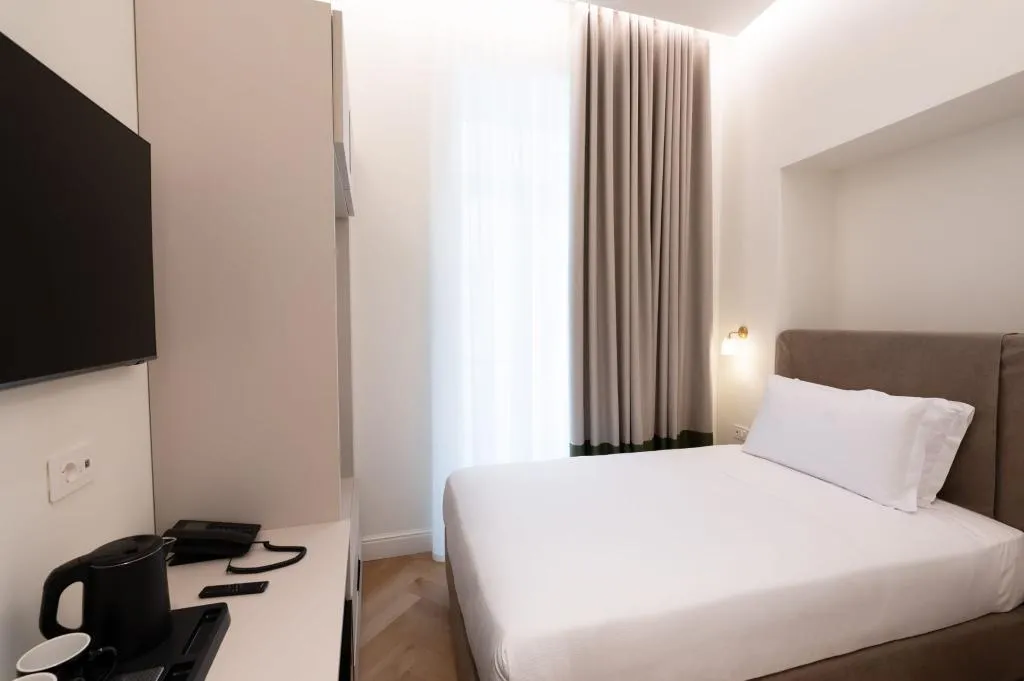SINGLE CLASSIC Room, Casa D Hotel Napoli, Naples
