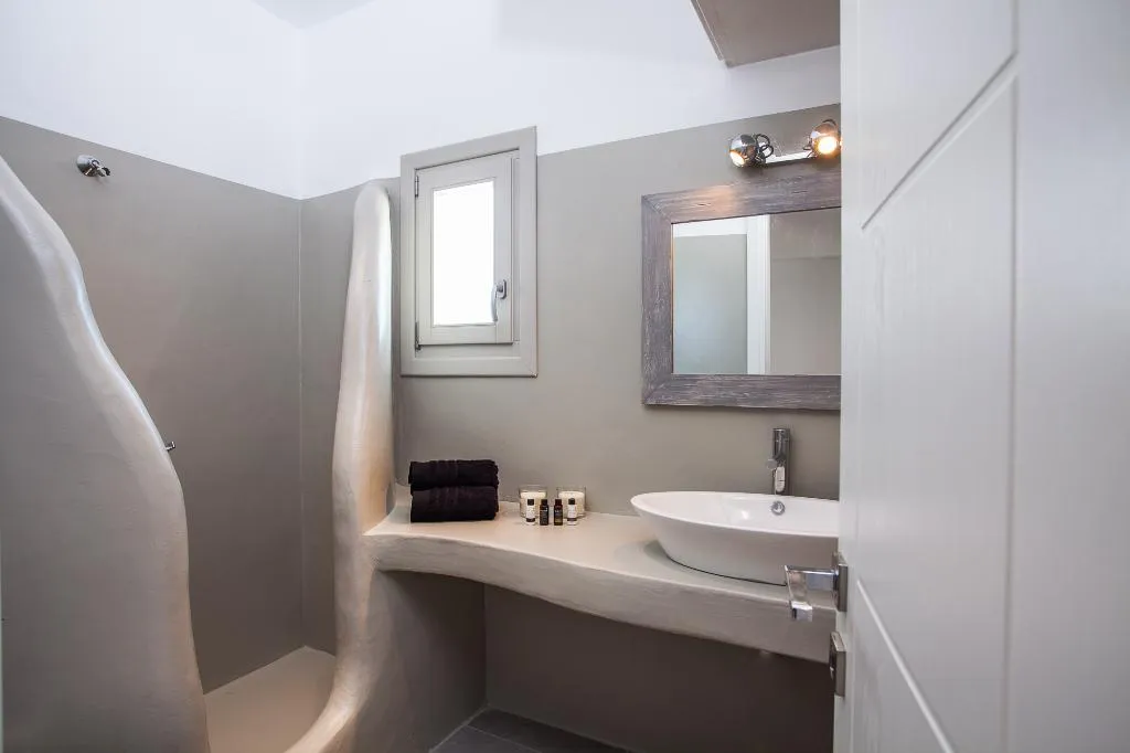VILLA SUPERIOR WITH PRIVATE POOL Room, Myconian Platinum Villa, Mykonos