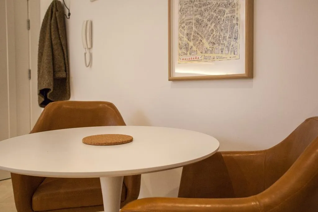 STUDIO INNER Room, Gran Central Suites, Madrid