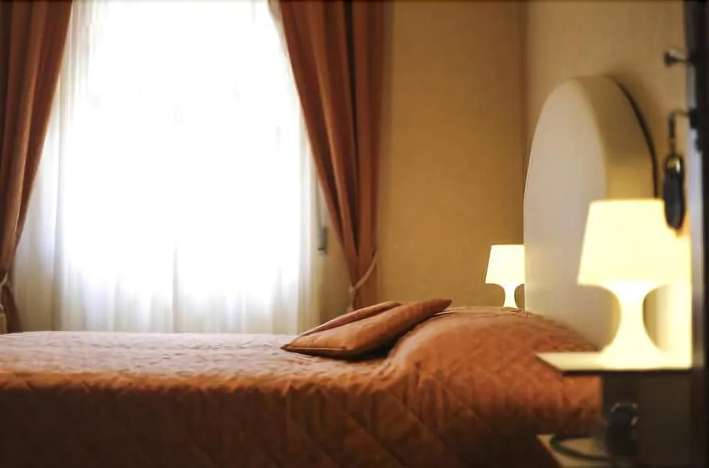 Room, Albergo Nord Roma, Rome