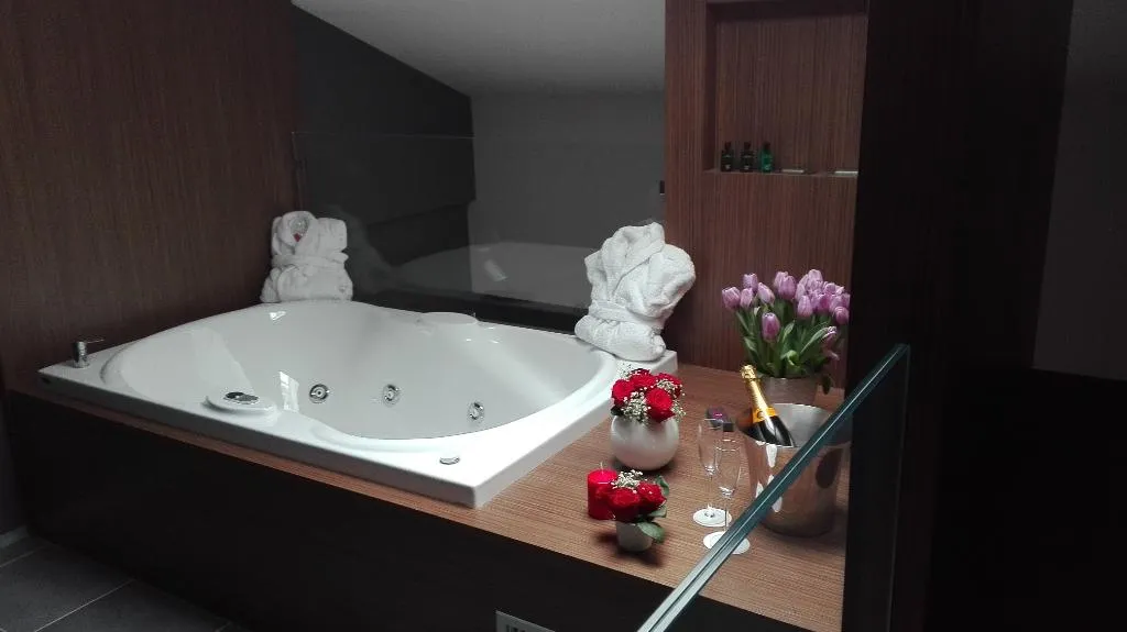 JUNIOR SUITE STANDARD Room, The Building, Rome