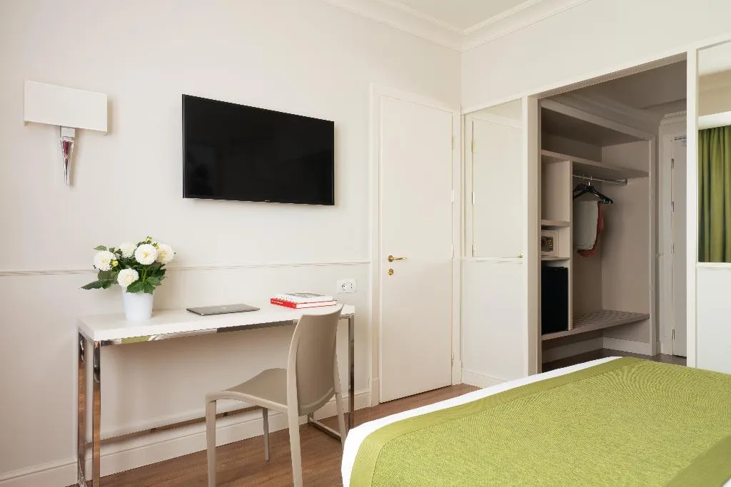 SINGLE STANDARD Room, Cristoforo Colombo, Rome
