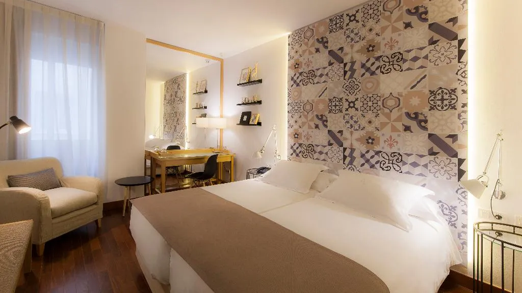 Double or Twin CONNECTING ROOM Room, Vincci Soma, Madrid