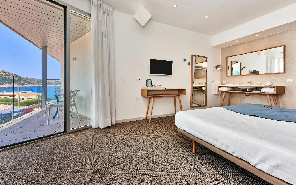 DOUBLE SIDE SEA VIEW WITH BALCONY Room, Mar Azul Pur Estil Hotel & Spa, Majorca