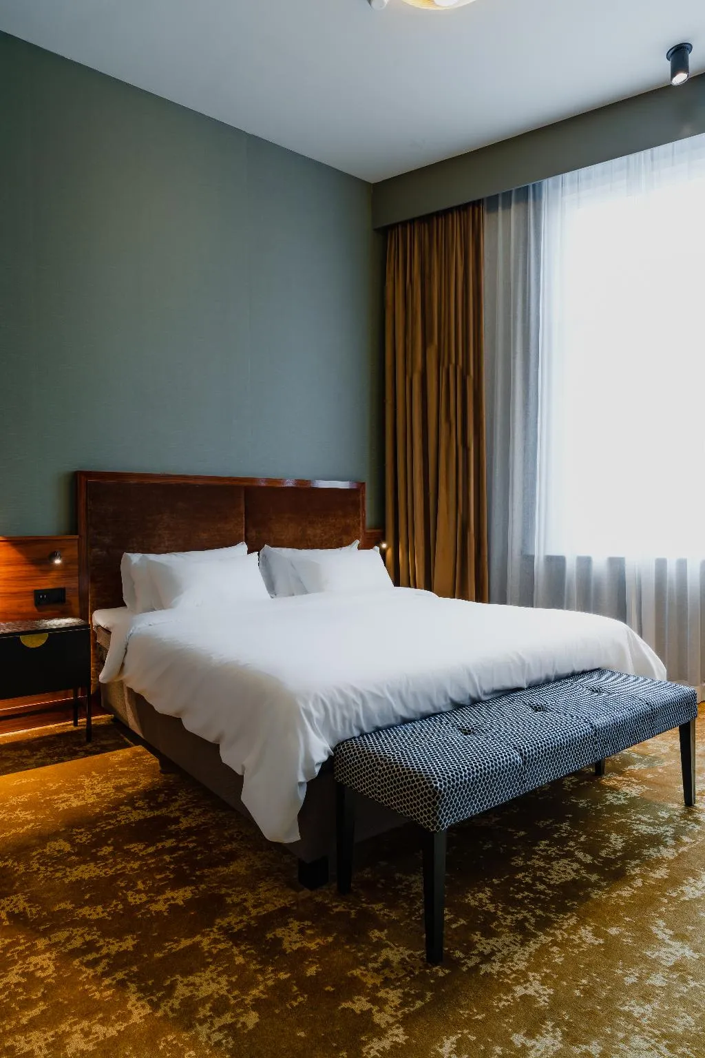JUNIOR SUITE STANDARD Room, Hotel MAI Amsterdam, Amsterdam