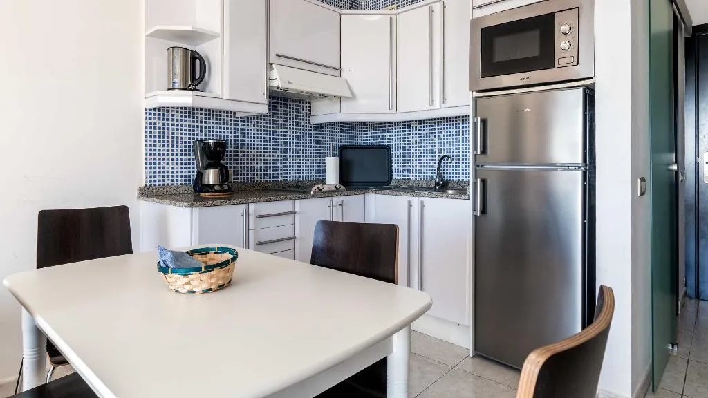JUNIOR SUITE WITH BALCONY Room, Apartamentos Portonovo, Gran Canaria