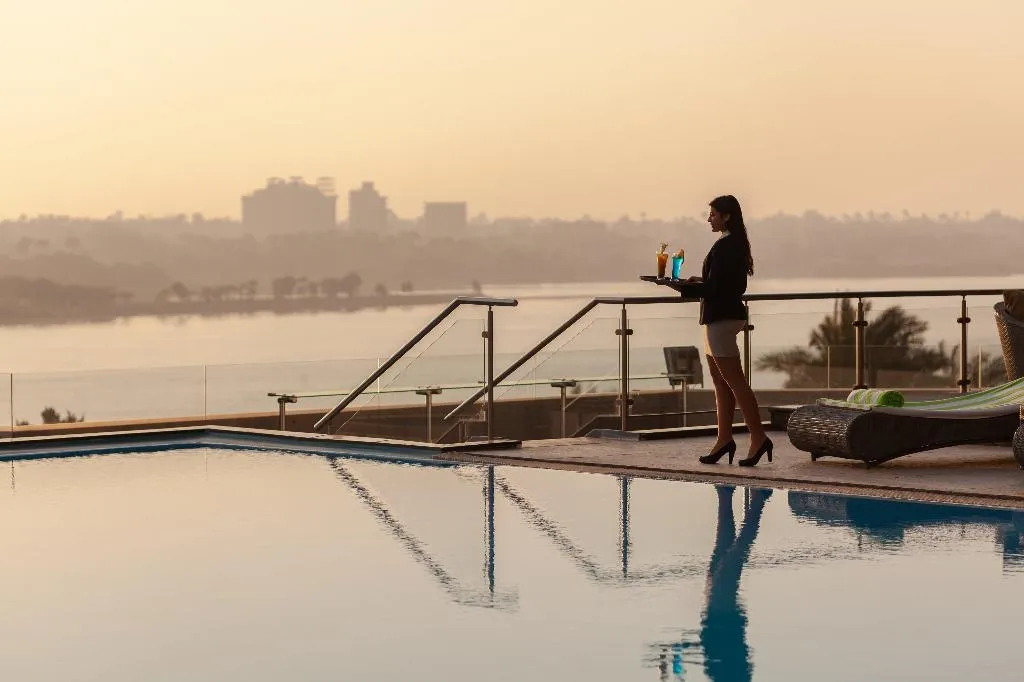 Pool, Holiday Inn Cairo Maadi, Cairo