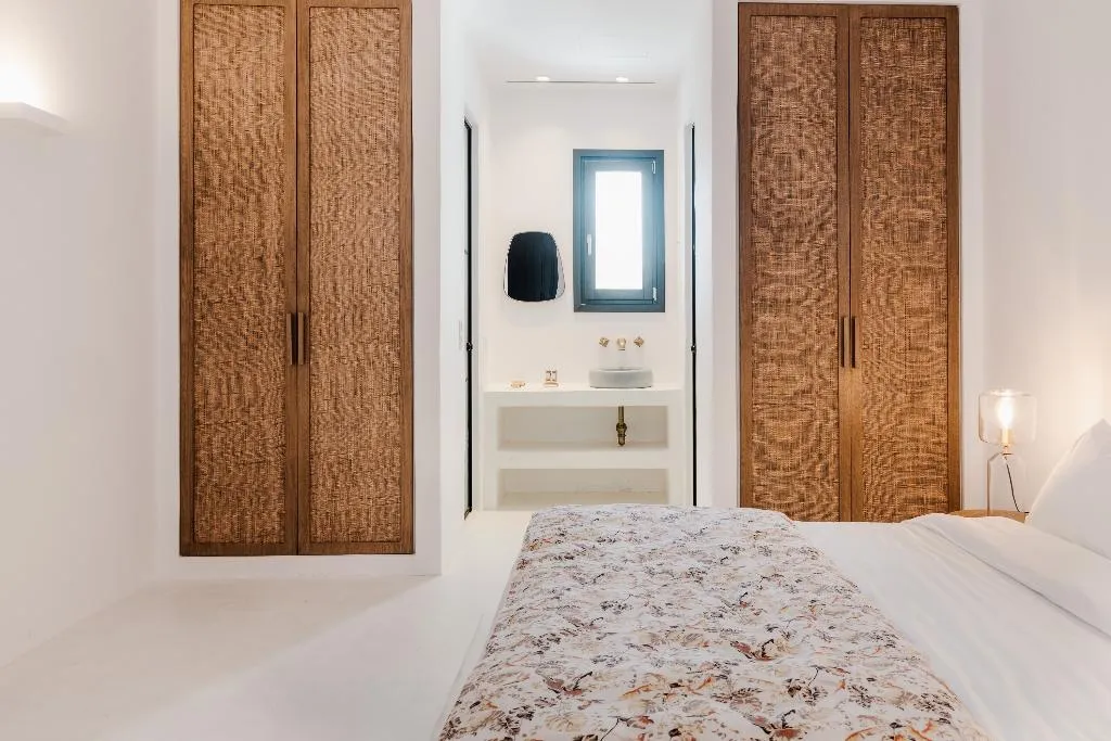 SUITE COMFORT Room, Koukoumi Vegan Boutique Hotel, Mykonos