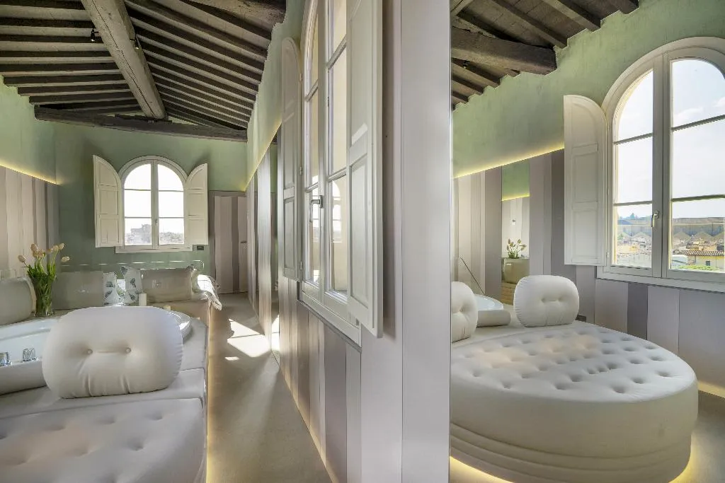 SUITE DELUXE CITY VIEW Room, Palazzo dei Ciompi, Florence