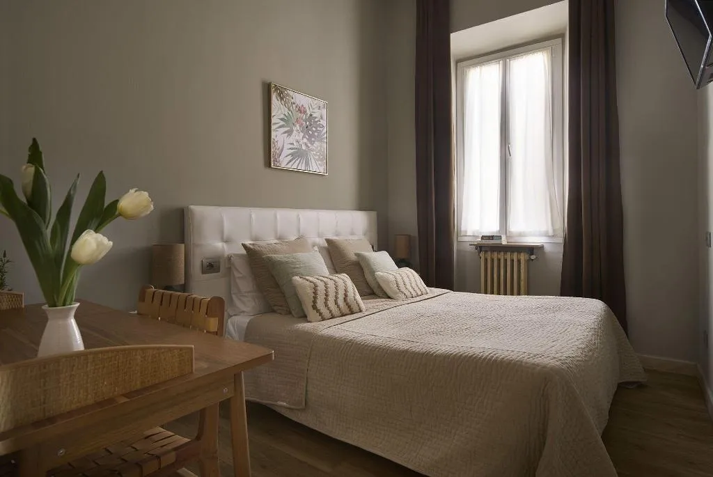 Room, B&B My Way, Florence