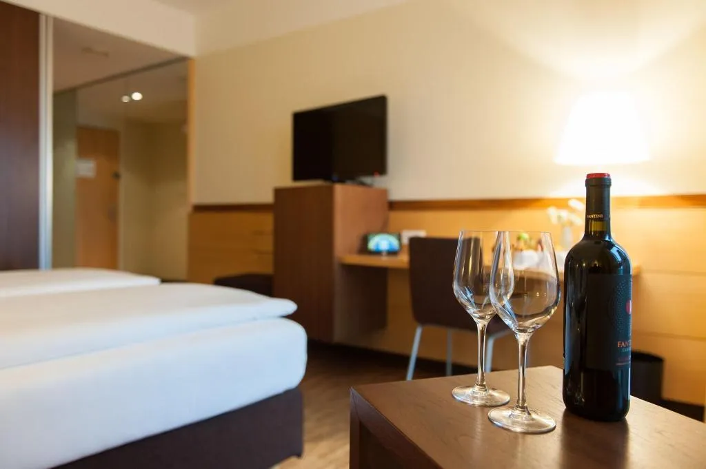 Room, Centrovital, Berlin