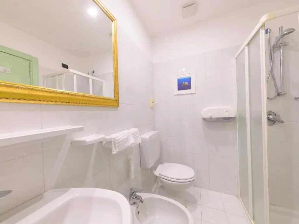 Double or Twin BASIC Room, Hotel Oriente - Beach & Spa, Naples