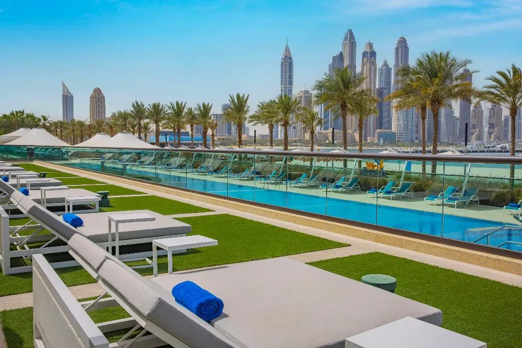 Pool, Hilton Dubai Palm Jumeirah, Dubai