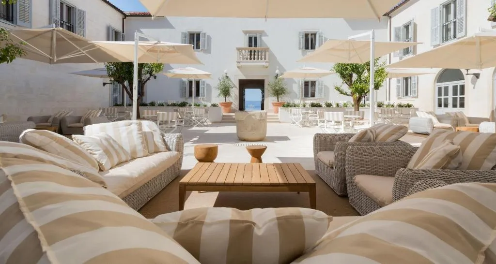 Terrace, Heritage Hotel Kastelet, Split