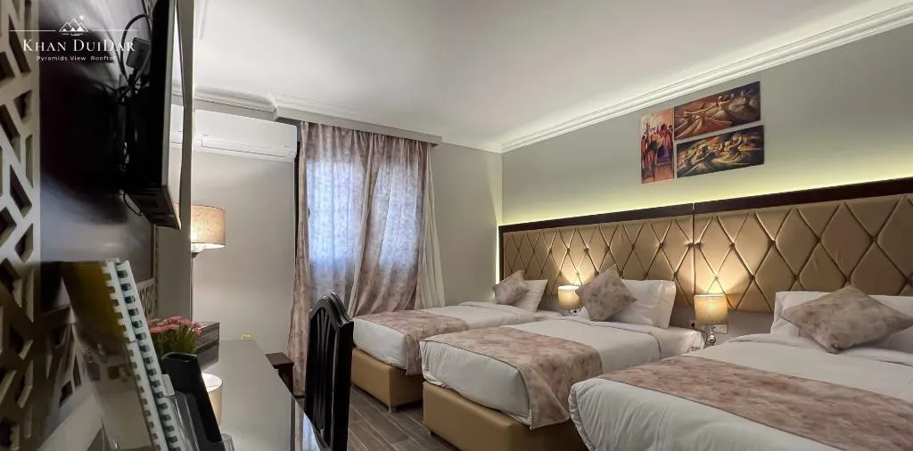 Room THREE BEDROOMS ONE BATHROOM Room, Khan Duidar Inn - Pyramids View Rooftop, Cairo