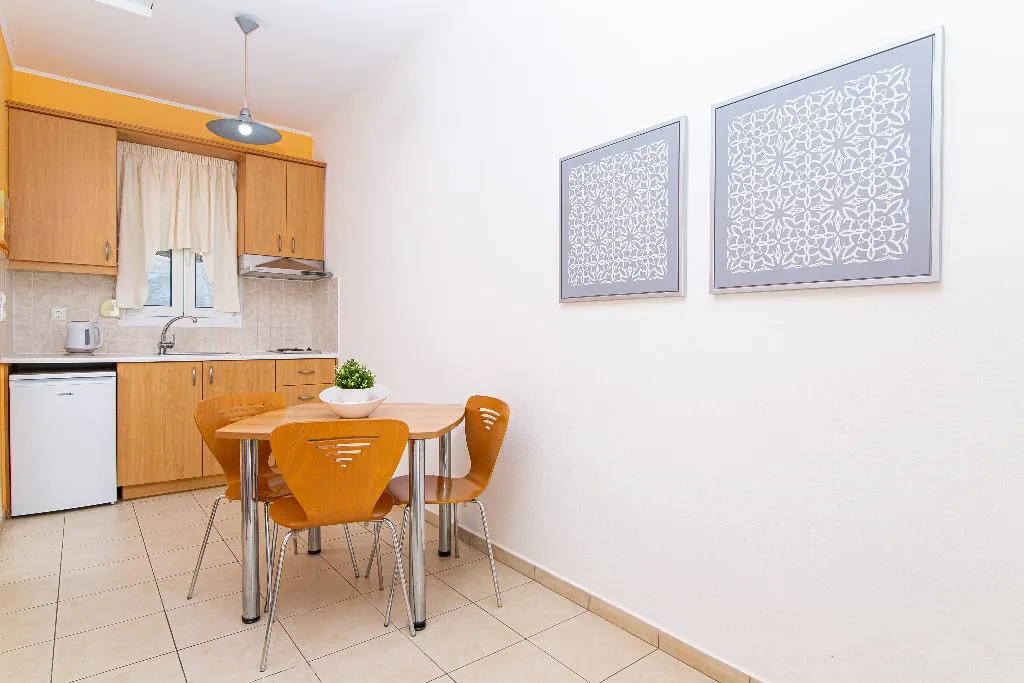 STUDIO SUPERIOR CAPACITY 3 Room, Villa Mare Monte, Crete