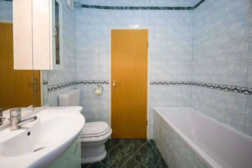 DOUBLE WITH BALCONY Room, Guest House J&J, Dubrovnik