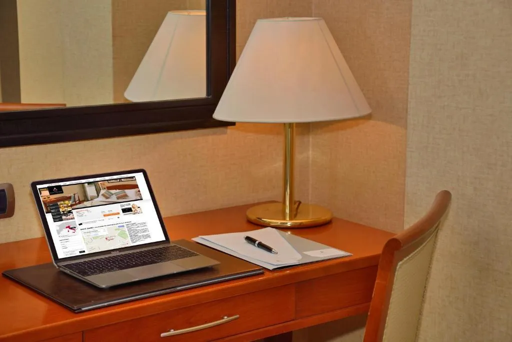 Double or Twin STANDARD Room, Hotel Lloyd Roma, Rome
