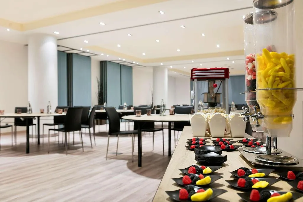 Conferences, Hotel Barcelona Condal Mar Affiliated by Meliá, Barcelona